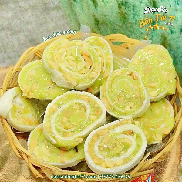 Kẹo Dừa Nướng Đậu Phộng Cuộn Bánh Tráng | Đặc Sản Bến Tre 71