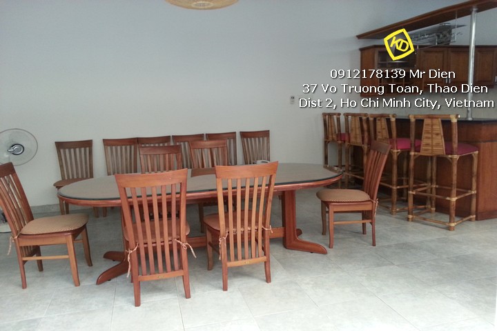 cho-thue-biet-thu-thao-dien-noi-that-cao-cap-co-ho-boi-dep-2