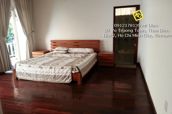 cho-thue-biet-thu-thao-dien-noi-that-cao-cap-co-ho-boi-dep-4