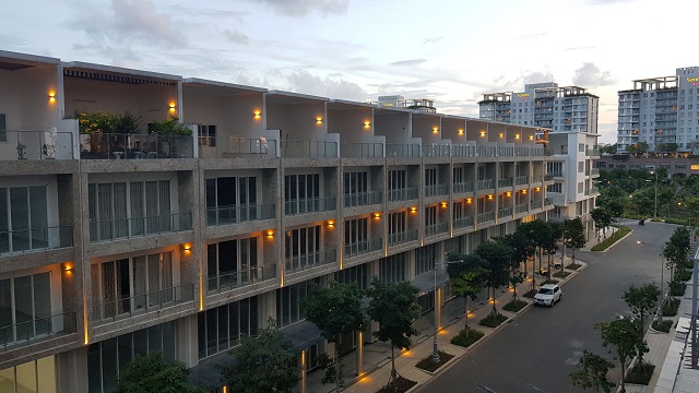 ban nha pho thuong mai sari town ban nha pho thuong mai sari town