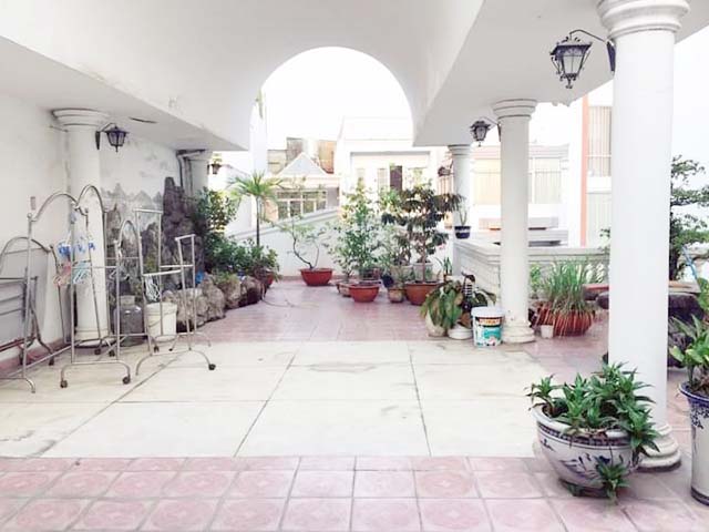 ban biet thu duong le van sy quan 3 (4)