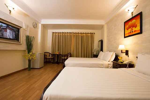 ban khach san duong nguyen an ninh quan 1 (2)