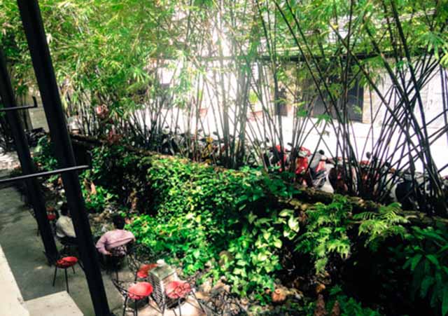 ban nha can goc 3 mat tien duong dang dung quan 1