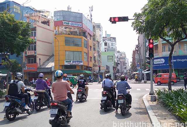 ban nha do quang dau quan 1