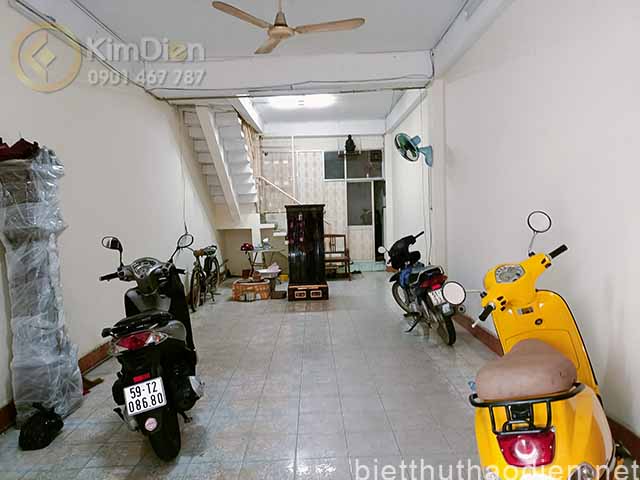 ban nha duong le cong kieu quan 1