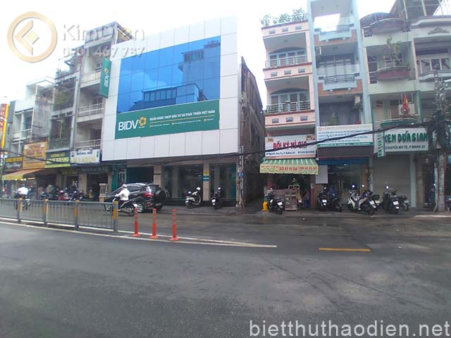 ban nha gan cho tan dinh quan 1