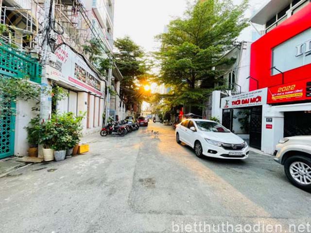 ban nha hxh quan 1 duong tran khac chan (1)