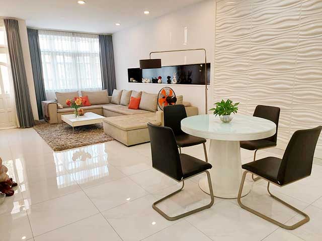 ban nha mat tien duong huyen quang tan dinh quan 1