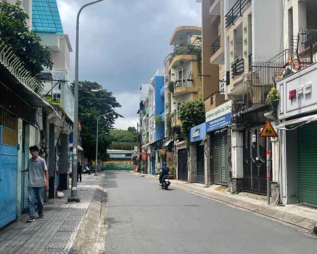 ban nha mat tien duong phan ton quan 1