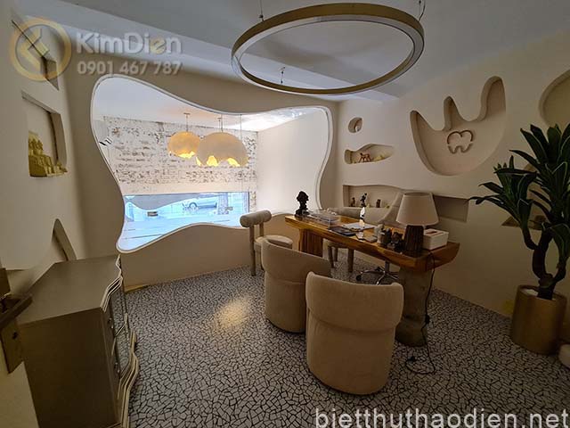 ban nha mat tien xay dung 4 tang duong tran hung dao q1 (1)