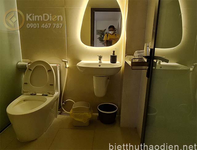 ban nha mat tien xay dung 4 tang duong tran hung dao q1 (4)