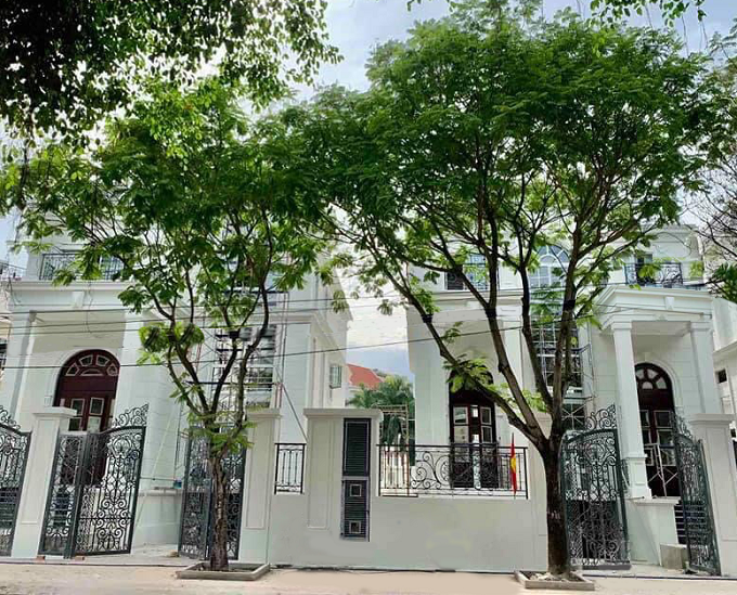 kingcrown thao dien quan 2 kingcrown thao dien quan 2