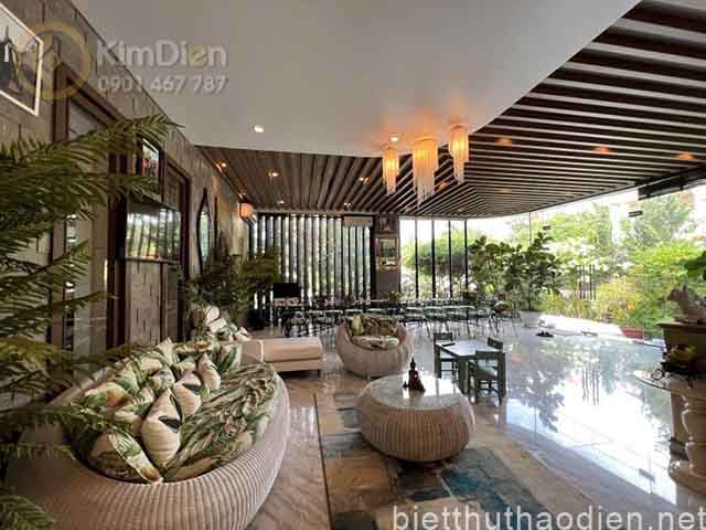 can ban gap biet thu xay hien dai co ho boi o thao dien