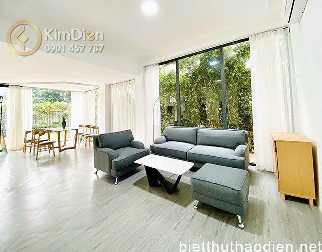 cho thue biet thu 400m2 san vuon khu compound thao dien