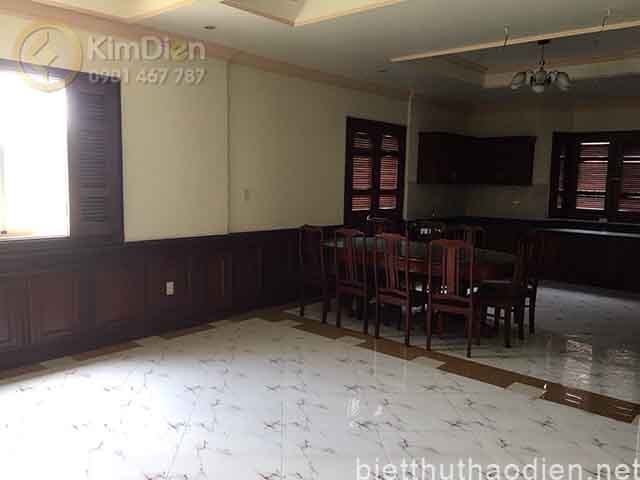 cho thue biet thu duong nguyen van huong thao dien (4)