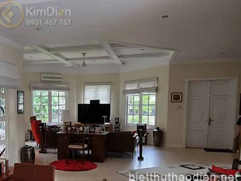 Bán Biệt Thự Số 215 Nguyễn Văn Hưởng Thảo Điền Quận 2