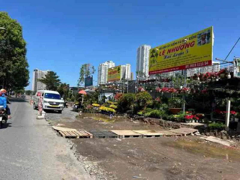 Bán đất đường Nguyễn Hoàng quận 2