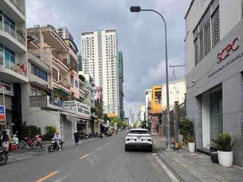Bán Nhà Đường Cô Giang Quận 1