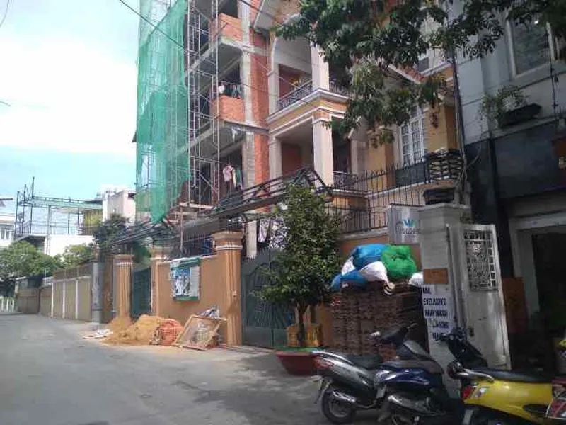 Bán Nhà Đuờng Nguyễn Bá Huân Phường Thảo Điền Quận 2