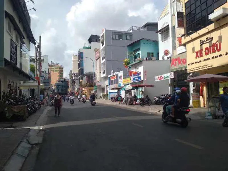 Bán nhà hẻm 38 đường Trần Khắc Chân quận 1
