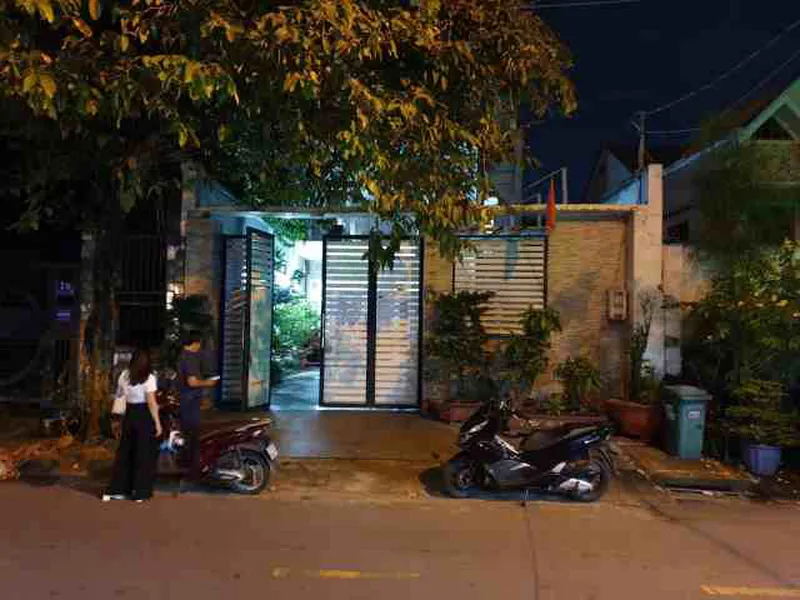 Bán nhà mặt tiền đường Nguyễn Tuyển Q2