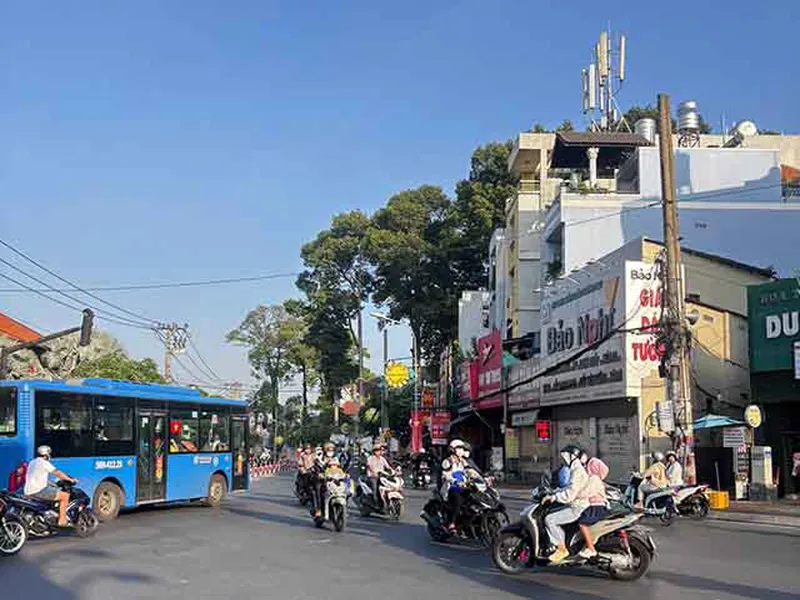 Bán Nhà Mặt Tiền Đường Võ Văn Ngân