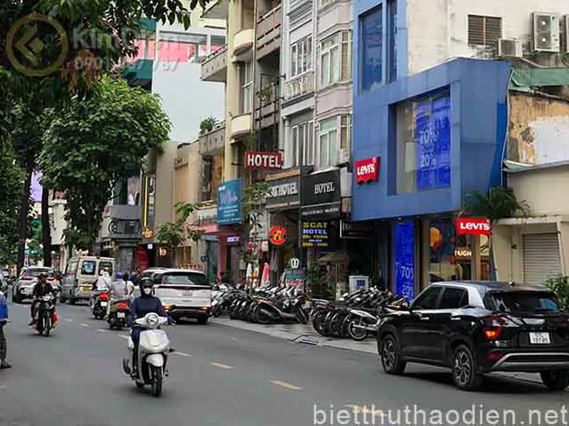 Bán Nhà Số 45 Mặt Tiền Đường Nguyễn Trãi Quận 1