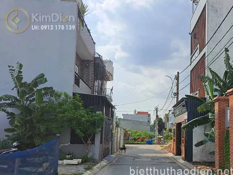 Bán đất phường phú hữu quận 9 diện tích 82m2