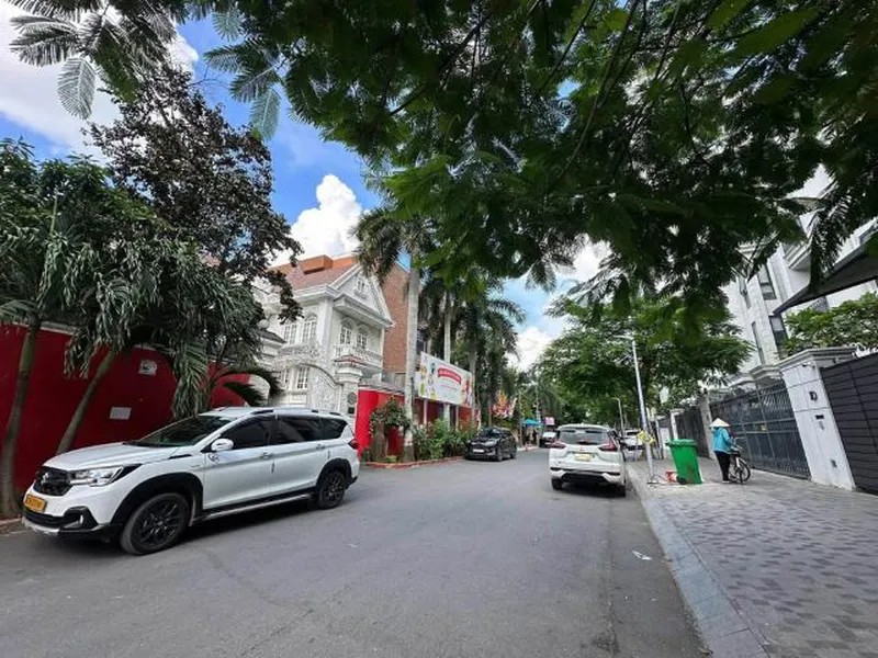 Cho thuê biệt thự mặt tiền kinh doanh Thảo Điền Quận 2