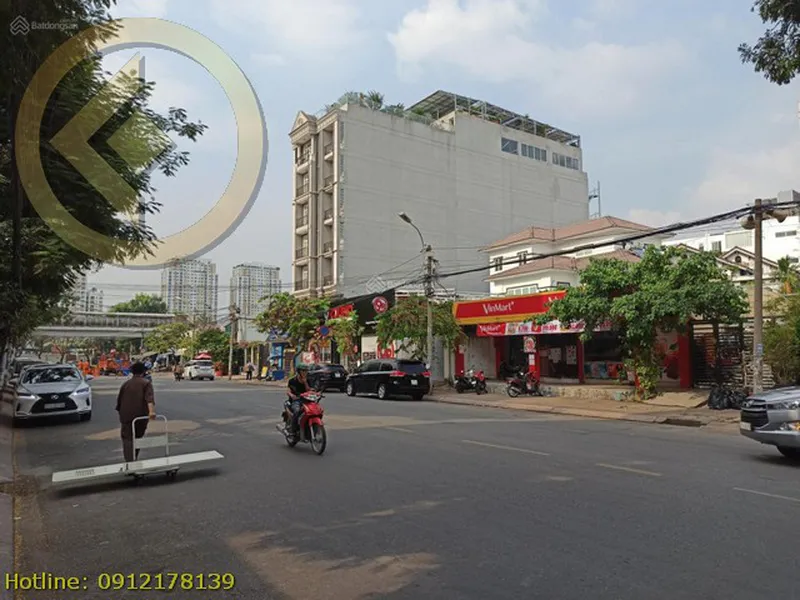 BÁN BIỆT THỰ MẶT TIỀN NGUYỄN VĂN HƯỞNG THẢO ĐIỀN
