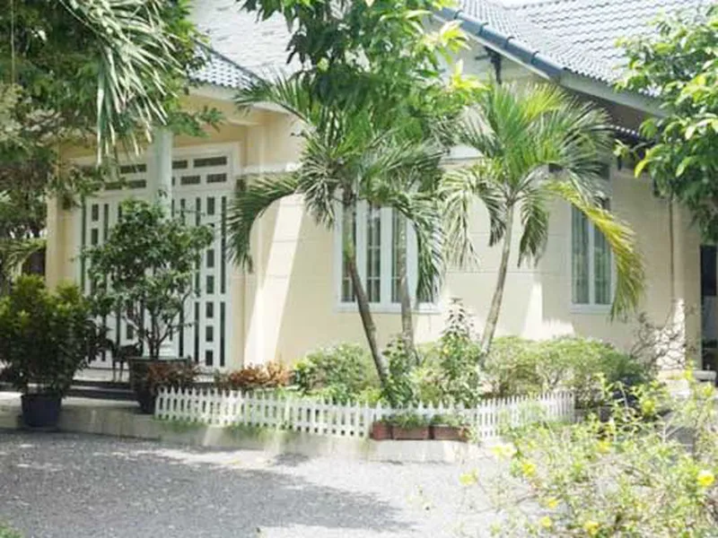 Bán Biệt Thự Sân Vườn Phường Tân Định Quận 1 Diện Tích 170m2