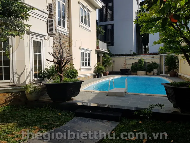 Bán đất xây cao tầng đường 10 Thảo Điền tặng biệt thự