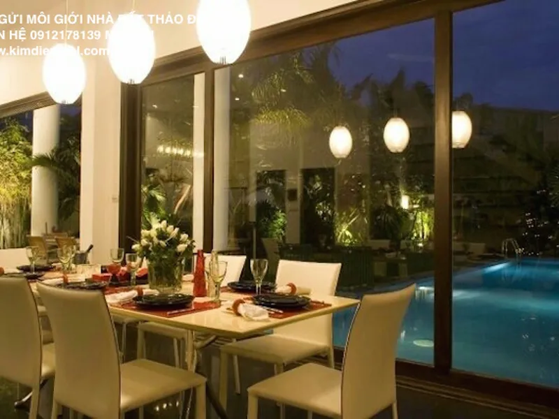 BÁN GẤP BIỆT THỰ HỒ BƠI SÂN VƯỜN ĐẸP KHU YÊN TĨNH THẢO ĐIỀN QUẬN 2