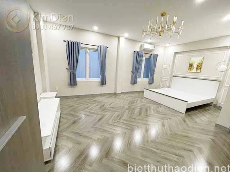 Bán Nhà 115m2 Gần Công Viên Lê Văn Tám Q1
