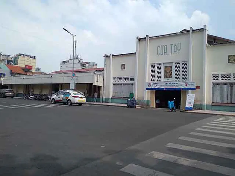 Bán Nhà Đối Điện Chợ Bến Thành Quận 1 Diện Tích 86m2