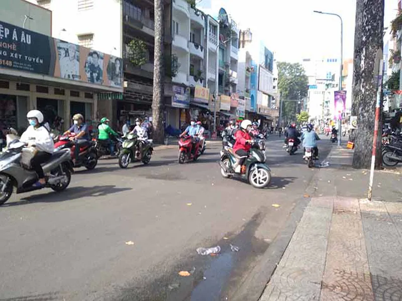 Bán NHà Mặt Tiền Đường Nguyễn Văn Giai Quận 1