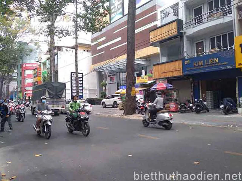 Bán Nhà Mặt Tiền Rộng 17m Đường Trần Quang Khải Quận 1