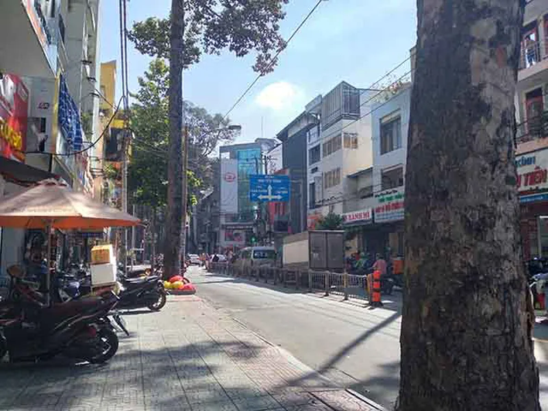 Bán Nhà MT 59m2 Đường Trần Quang Khải
