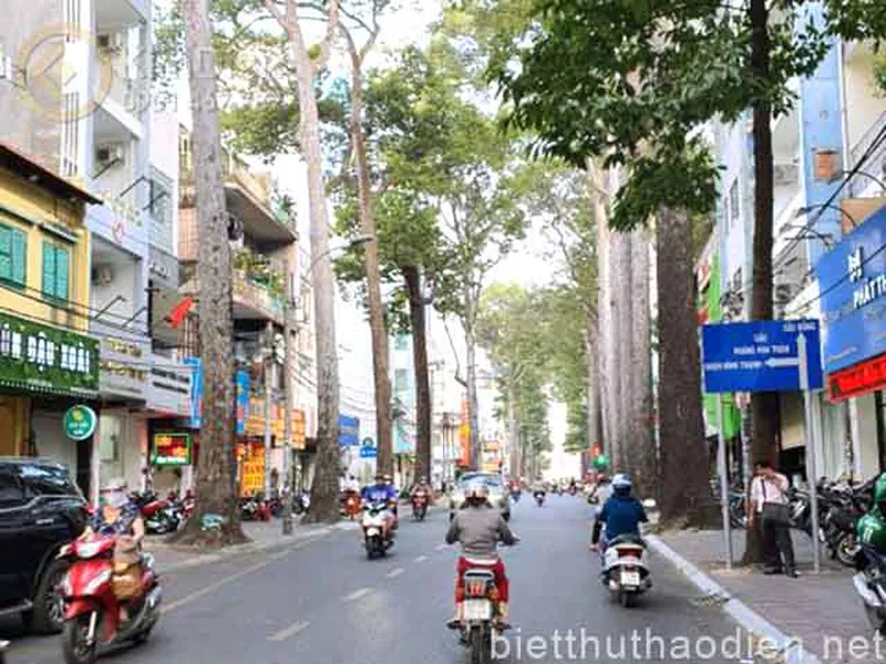 Bán Nhà MT 7.6m Đường Trần Quang Khải Quận 1