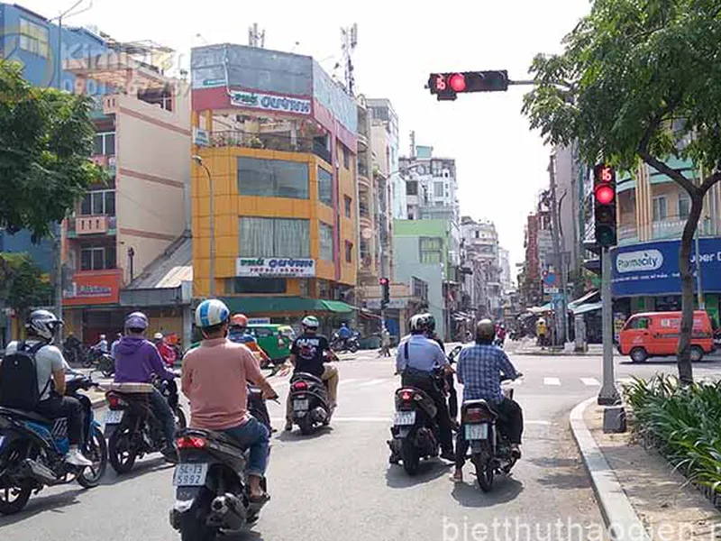 Bán Nhà MT Đỗ Quang Đẩu Quận 1 -  Mặt Tiền Rộng 8,1m