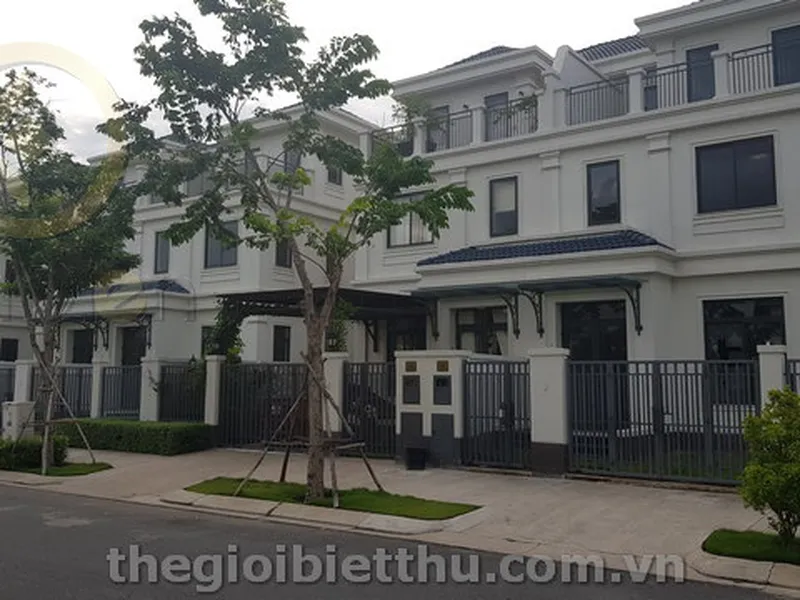 Bán nhà phố Thảo Điền gần Vincom Thảo Điền