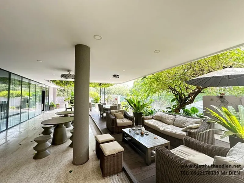 Bán villa Thảo Điền hiện đại mặt tiền Nguyễn Văn Hưởng