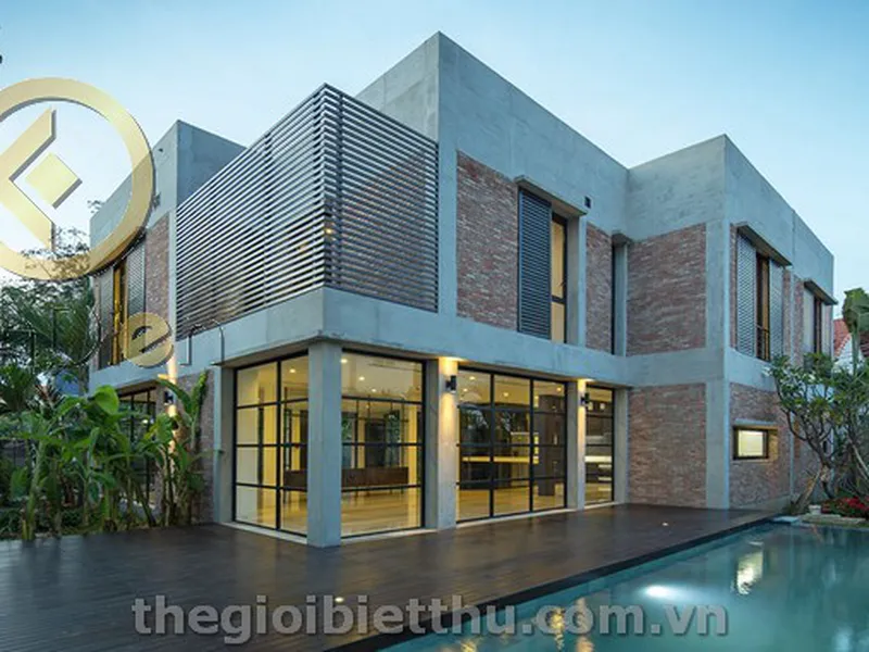 Biệt thự đẹp Thảo Điền đang hợp đồng cho thuê giá cao bán