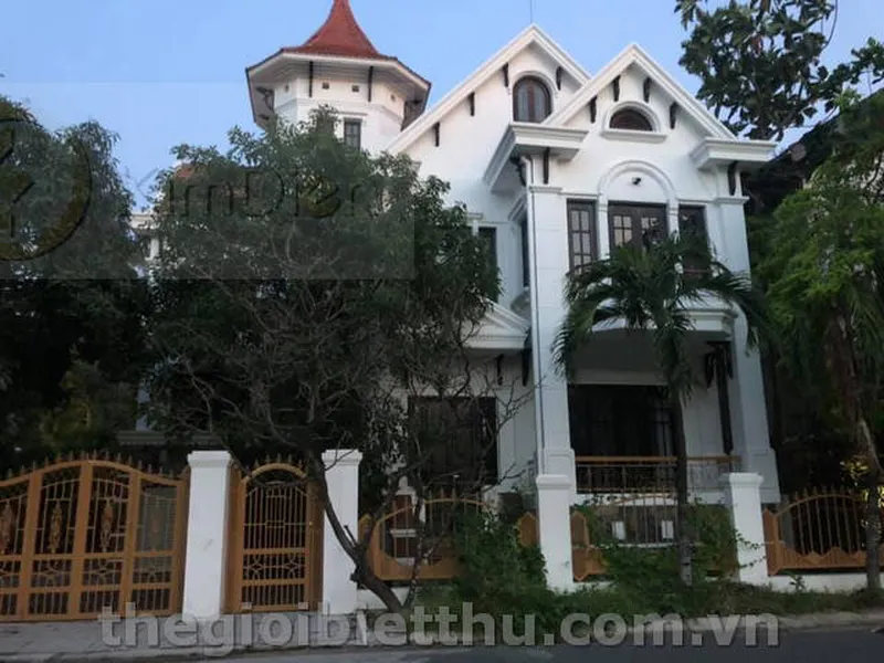 Biệt thự góc 3 mặt tiền Nguyễn Văn Hưởng công viên nội khu đẹp Thảo Điền
