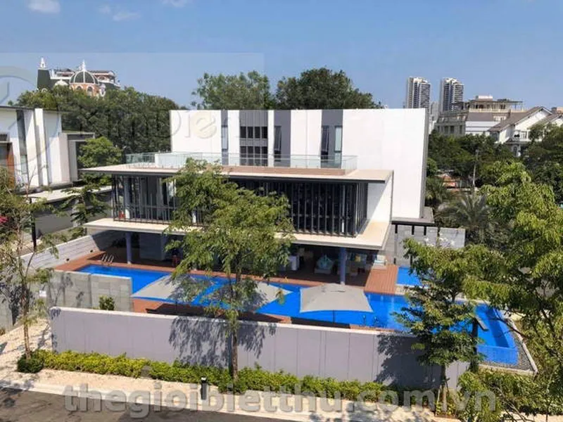 Biệt thự Holm view hồ bơi nhà mới vào ở ngay