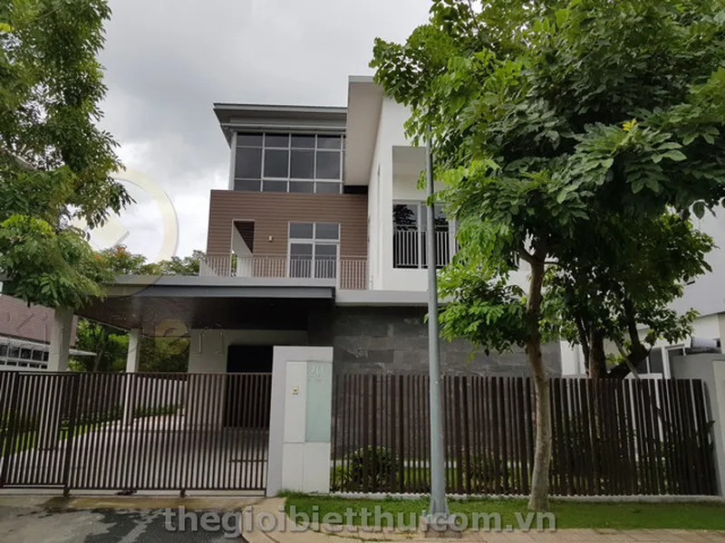 Biệt thự Riviera Cove hướng Tây vị trí đẹp bán