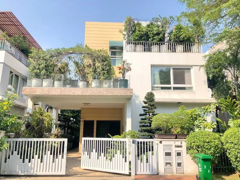 Biệt thự Riviera Quận 2 nhà mới đẹp sân vườn bán