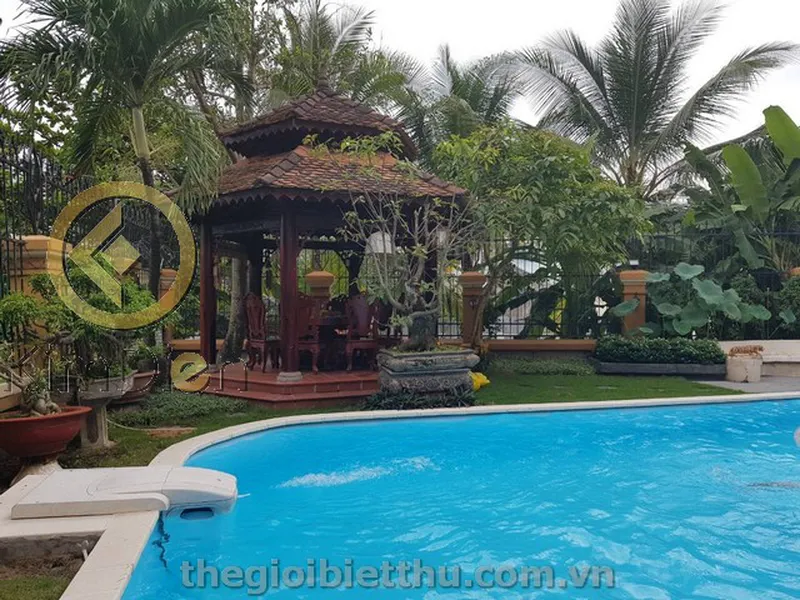 Biệt thự Thảo Điền khu 215 Nguyễn Văn Hưởng