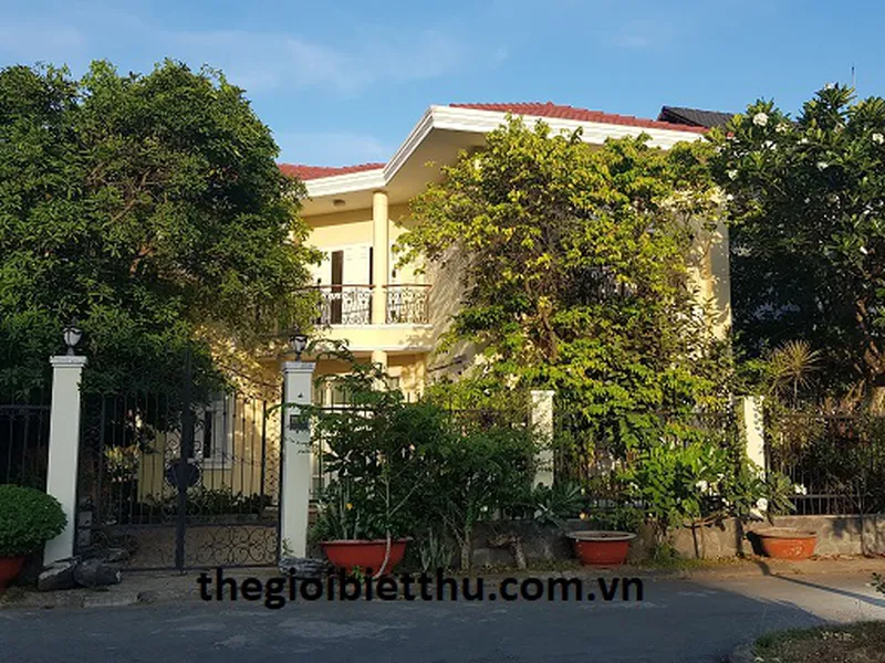 Biệt thự Thảo Điền mặt tiền Ngô Quang Huy bán