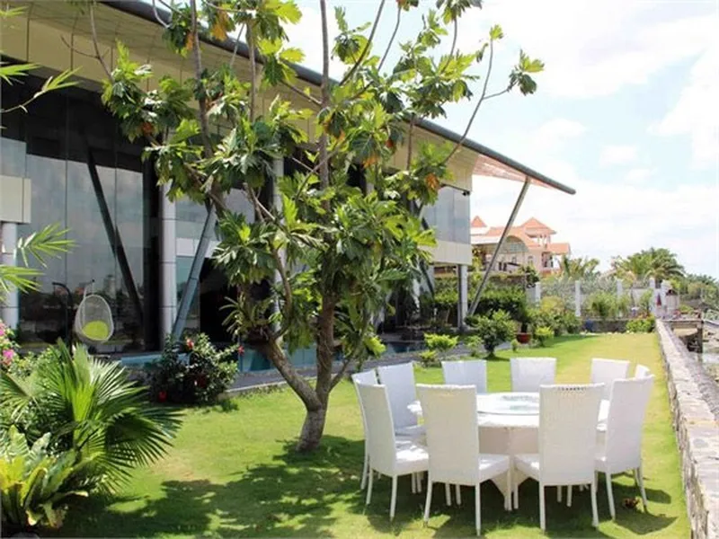 Biệt thự ven sông Sài Gòn khu 189 Nguyễn Văn Hưởng